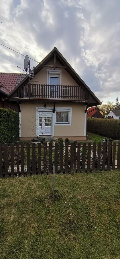 Kotnyek Nyaralo Villa Balatonkeresztur Exterior photo